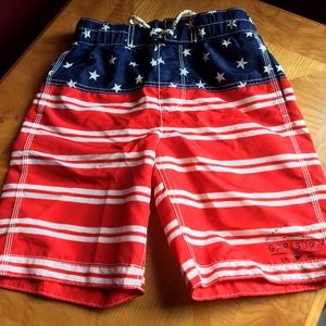 Gap boys flag swim trunk Sz 8 NWOT